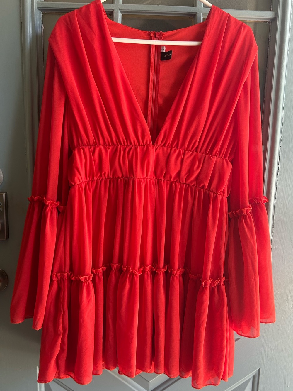 Miss Ord Women’s Bright Orange Red Ruffle Flare Sleeve V-Neck Mini Dress Large